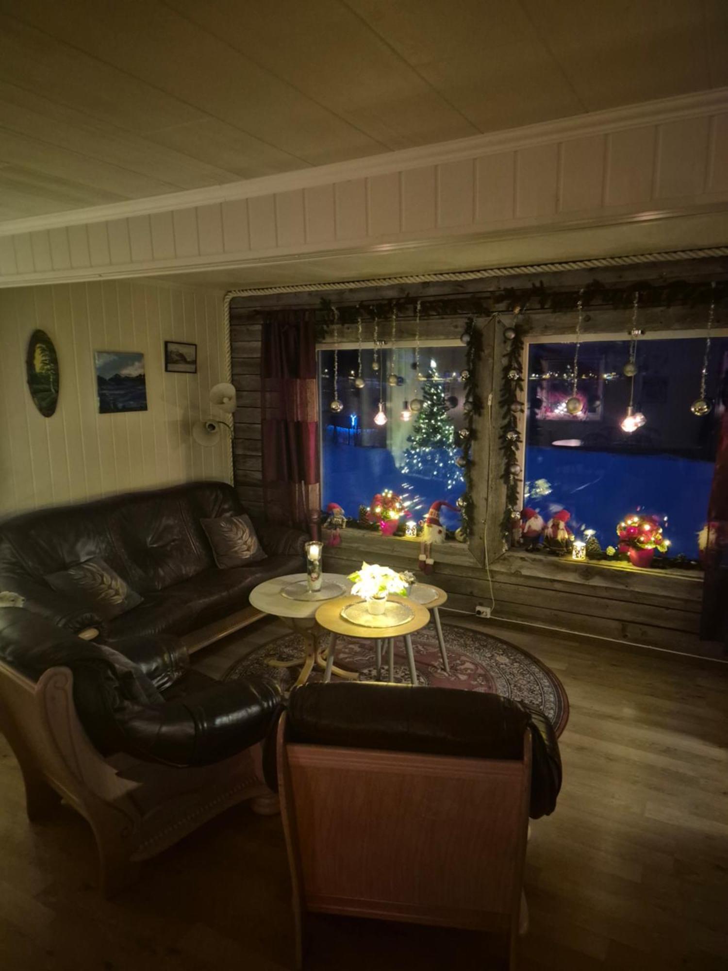 Utsikten Feriehus I Bakkeby Exterior foto